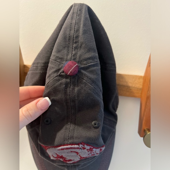 UARK Razorback Hat - Picture 3 of 6